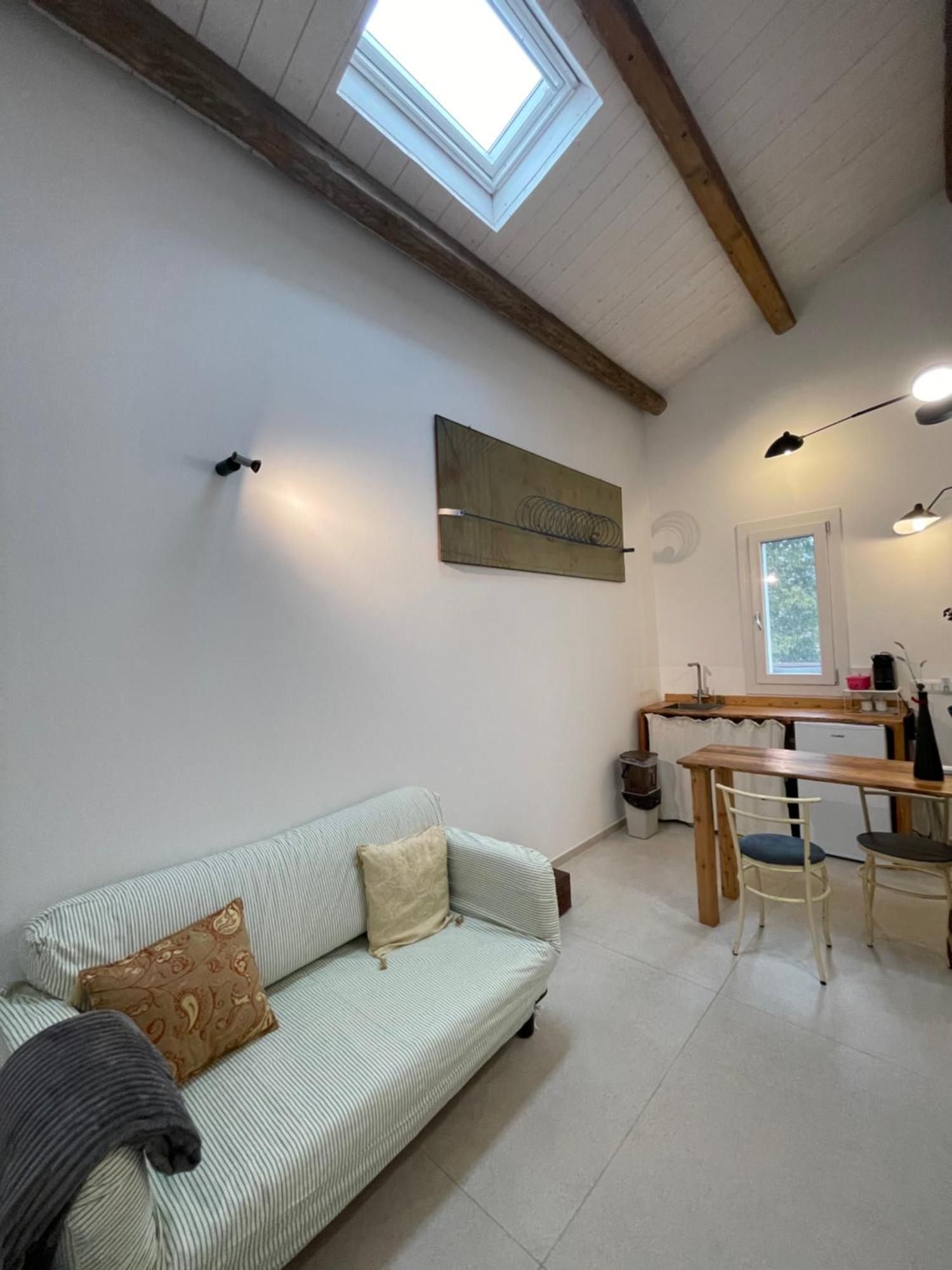 Apartmán Due Di Tutto Ferrara Exteriér fotografie